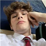 Sono uno studente di ingegneria biomedica che offre ripetizioni di matematica e fisica per studenti del liceo